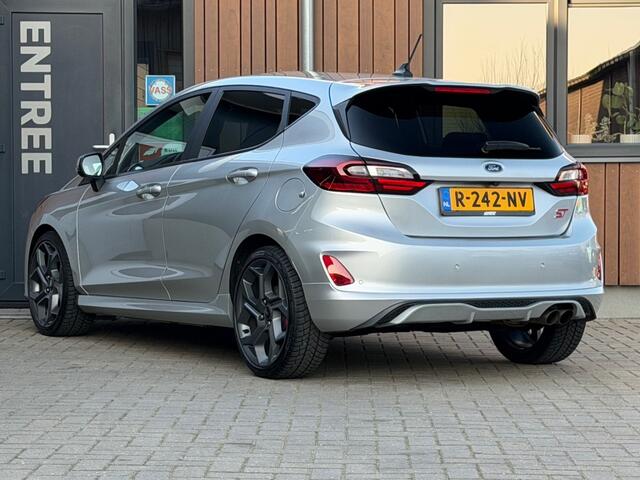 Ford FIESTA 1.5 ECOBOOST ST-X LED VC Navi Cruise PDC Clima