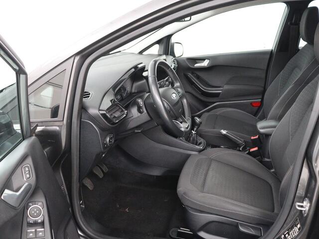 Ford FIESTA 1.0 EcoBoost Titanium | 1e eigenaar | Carplay | Climate control | Parkeerhulp | Cruise control | DAB | Bluetooth