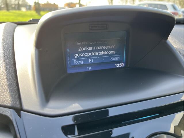 Ford FIESTA 1.0 EcoBoost Titanium | BLUETOOTH | CLIMA | CRUISE | NAVI | PDC V&A | VOORRUITVERW.