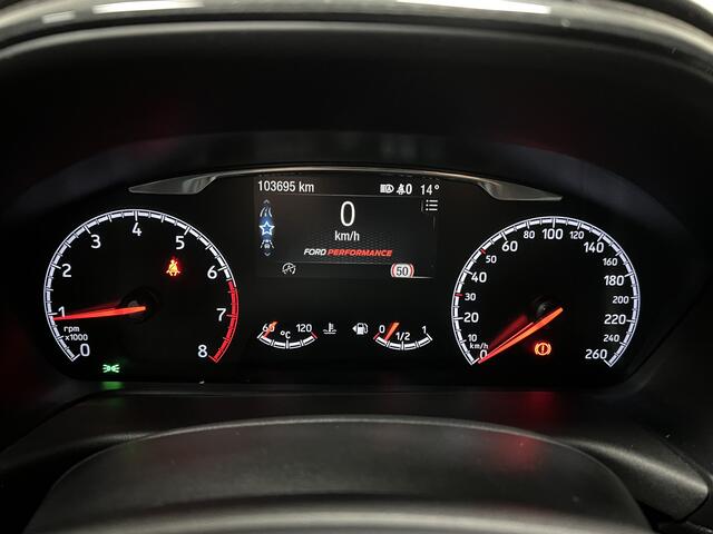 Ford FIESTA 1.5 EcoBoost ST-3 | NAVI | TREKHAAK | RECARO | KEYLESS | STOELVERWARMING |