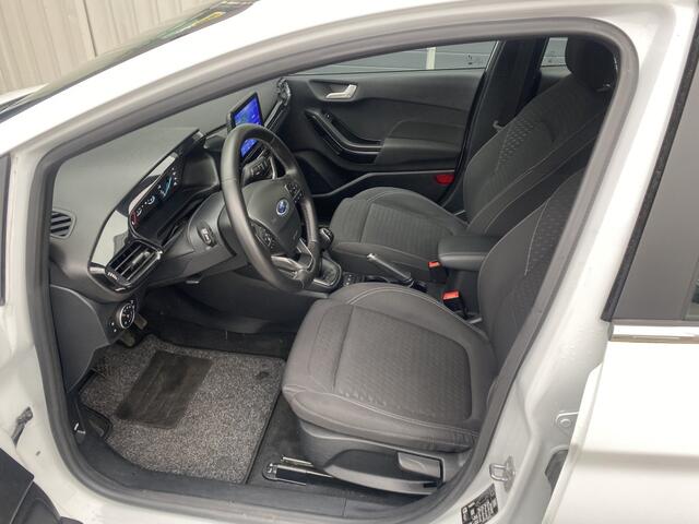 Ford FIESTA 1.0 EcoB.Hy. Tit.