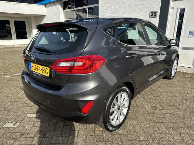 Ford FIESTA 1.0 EcoBoost Titanium /5 drs/camera/Nieuwe apk bij aflevering/Lm velgen/All season banden
