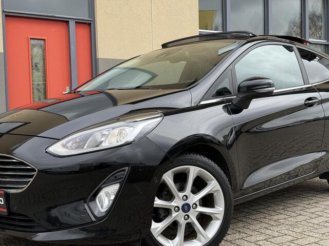 Ford FIESTA 1.0 EcoBoost Titanium, Panoramadak, NEW Distributi
