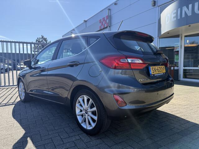 Ford FIESTA 1.0 Automaat Titanium 49.000 KM..!! Navigatie, Camera, Climate contr, LED, etc..!!