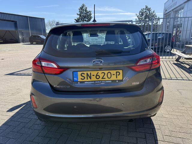 Ford FIESTA 1.0 Automaat Titanium 49.000 KM..!! Navigatie, Camera, Climate contr, LED, etc..!!