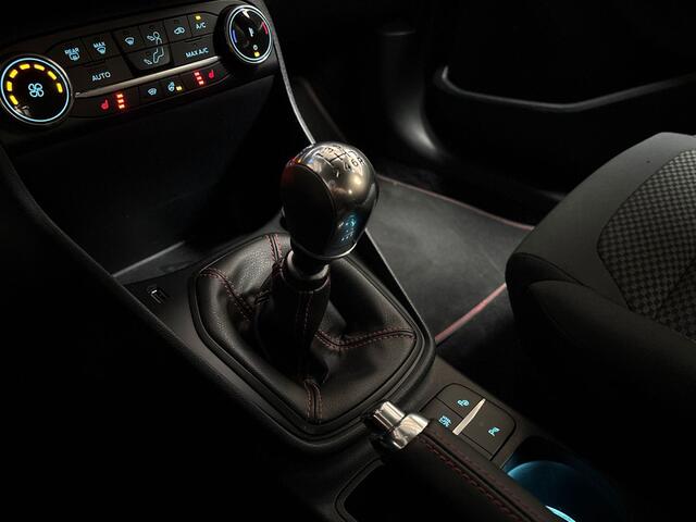 Ford FIESTA 1.0 EcoBoost ST-Line (APPLE CARPLAY, GROOT NAVI, STUUR/STOELVERWARMING, SPORTSTOELEN, LM VELGEN, LM VELGEN, PARKEERSENSOREN, NIEUWSTAAT)