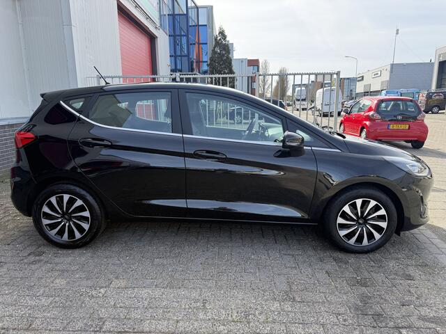 Ford FIESTA 1.0 EcoBoost Hybrid Titanium