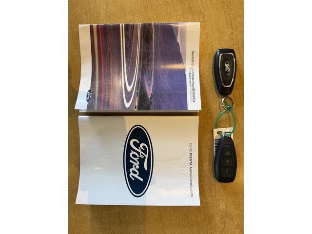 Ford FIESTA 1.0 EcoBoost Hybrid Titanium