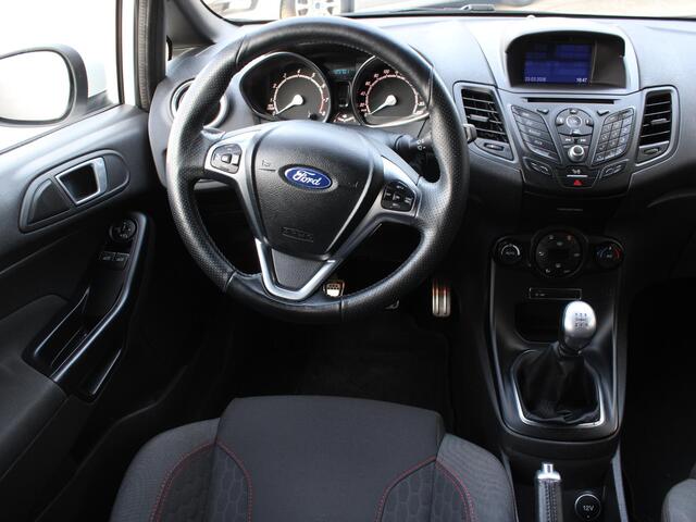 Ford FIESTA 1.0 EcoBoost ST Line | 12 MAANDEN BOVAG GARANTIE |