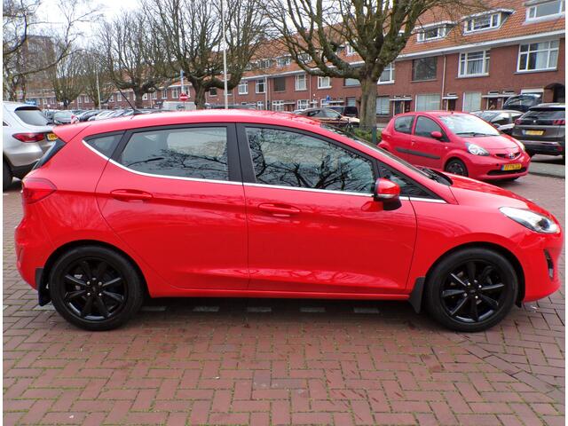 Ford FIESTA 1.0 EcoBoost Titanium AUTOM 101 PK ,CARPLAY ,1E EIGENAAR WINTER PAKKET VOL OPTIE,S