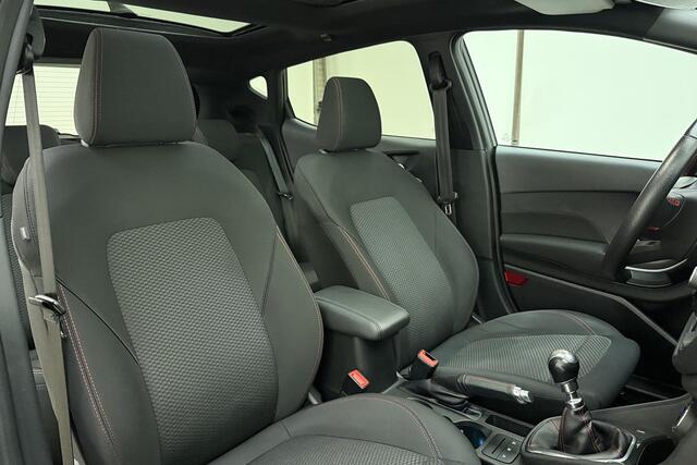 Ford FIESTA 1.0 EcoBoost ST-Line | Panoramisch Schuifdak | Climate control | Navigatie | Lichtmetalen velgen| Parkeersensoren | Keyless start | Extra getint glas