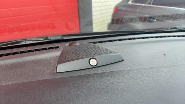 Ford FIESTA 1.0 EcoBoost Titanium TREKHAAK / BANG & OLUFSEN / NAVI / CLIMA / PDC / CARPLAY / ACC / NL-AUTO