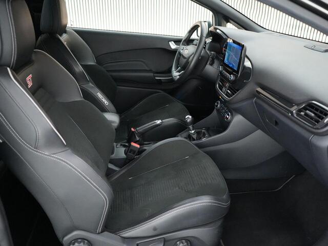 Ford FIESTA ST-3 1.5 200pk PERFORMANCE PACK |sper diff|launch control|B&O|Apple Carplay|clima control|winterpack|cruise control|LED-koplampen|ATS 18" lichtmetalen velgen|