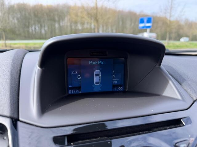 Ford FIESTA 1.0 EcoBoost Titanium NAVI/BLEUTOOHT/CLIMA