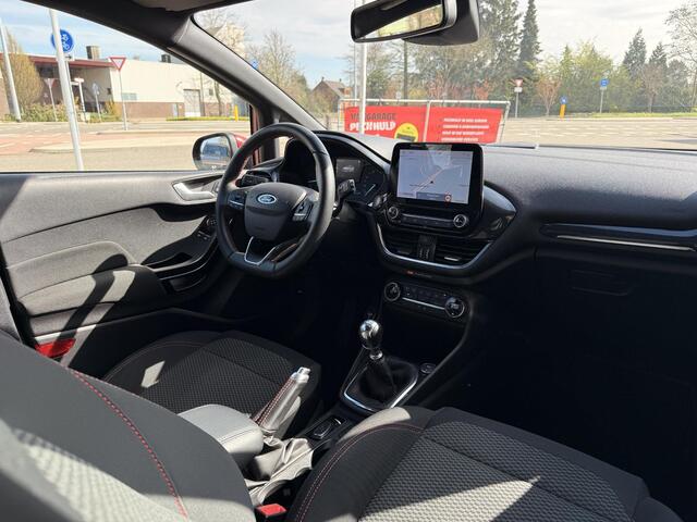 Ford FIESTA 1.0 EcoBoost ST-Line | NL AUTO | CARPLAY | WINTER PACK |