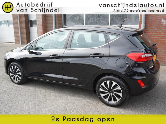 Ford FIESTA 1.0 ECOBOOST HYBRID TITANIUM ORIGINEEL NEDERLANDS NIEUW MODEL FULL LED ANDROID/APPLECARPLAY NAVI PARKEERSENSOREN ECC AIRCO CRUISECONTROL RIJSTROOKSENSOR 4X PERF ALL SEASON BANDEN ENZ...