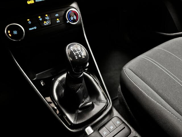 Ford FIESTA 1.1 Trend/ Apple + Android/ 16'' LMV/ Lane-Assist./ Navi/ Airco/ Cruise/ Elek. pakket/ Isofix/ Bluetooth/ Multi. LEDER. Stuur/ Mistl./ PDC/ Dagrijverl.