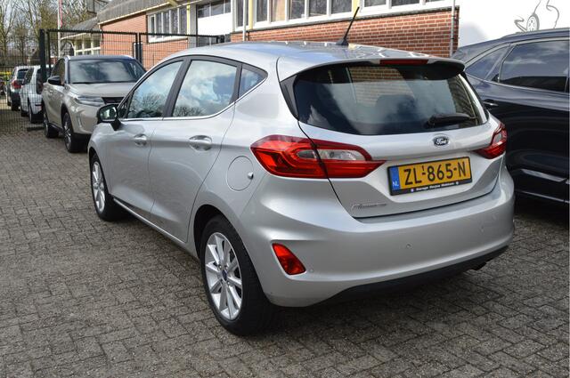 Ford FIESTA 100PK EcoBoost Titanium Clima / Apple,android / Cruise / Lane ass.