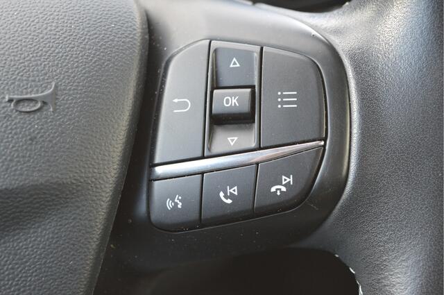 Ford FIESTA 100PK EcoBoost Titanium Clima / Apple,android / Cruise / Lane ass.