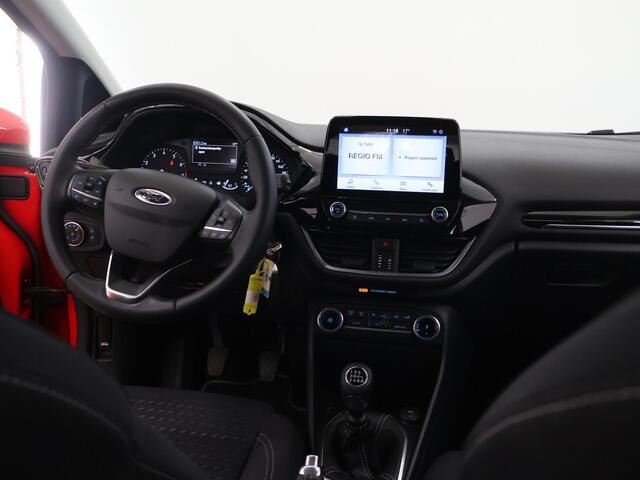 Ford FIESTA 1.0 EcoBoost Hybrid Titanium | Cruise Control | Climate Control | Apple Carplay / Android Auto |