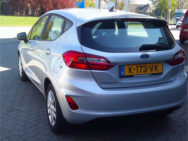 Ford FIESTA 1.0 EcoBoost Connected Staat in De Krim