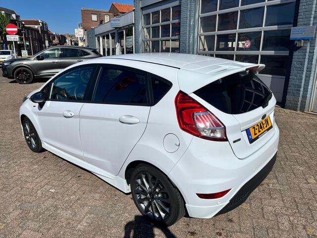 Ford FIESTA ST-Line 100PK l Nw Distriem bij aflevering l