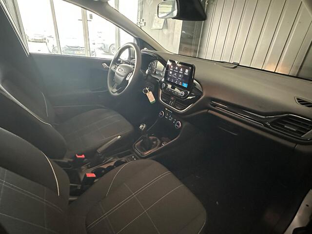 Ford FIESTA 1.1 Trend | Apple Carplay | Navigatie | Airco | Cruise Control | Hill Hold Functie |