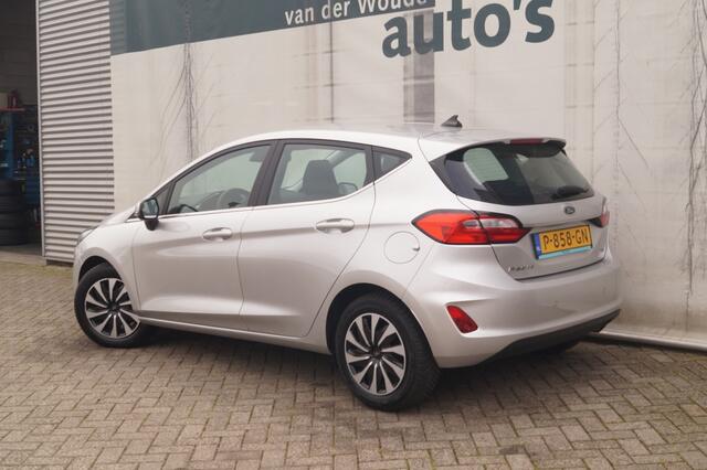 Ford FIESTA 1.0 EcoBoost 124pk Hybrid Titanium -NAVI-PDC-
