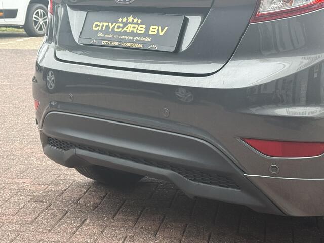 Ford FIESTA 1.0 EcoBoost ST Line 141 pk full options navi climate ctr spoiler pakket lmv 16 inch pdc a keyless entry dealer oh 2e eigenaar