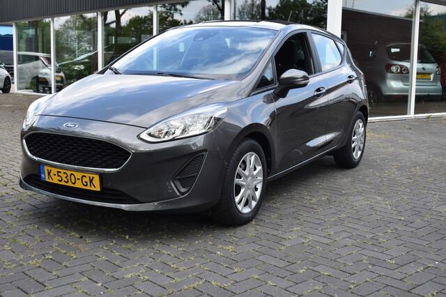 Ford FIESTA 1.0 EcoBoost. Connected NAVI CRUISE PDC CARPLAY