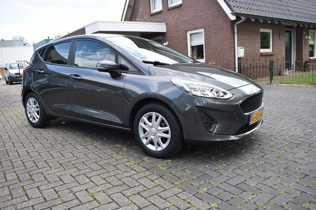 Ford FIESTA 1.0 EcoBoost. Connected NAVI CRUISE PDC CARPLAY