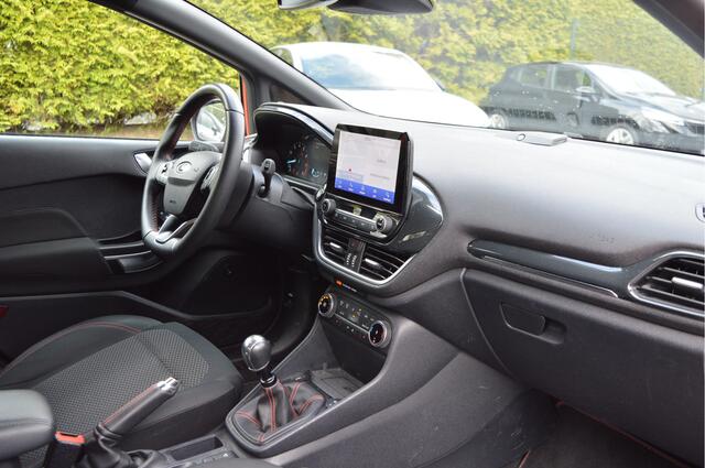 Ford FIESTA 1.0 EcoB. Hybr. ST-Line X NL-Auto / B&O Audio / Winter pack / Aplle,android
