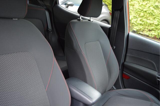 Ford FIESTA 1.0 EcoB. Hybr. ST-Line X NL-Auto / B&O Audio / Winter pack / Aplle,android