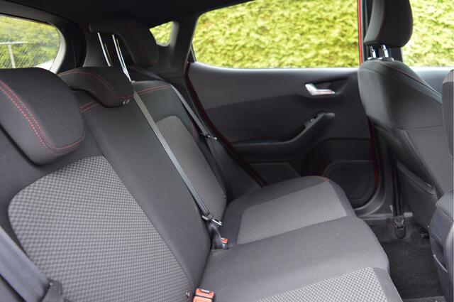 Ford FIESTA 1.0 EcoB. Hybr. ST-Line X NL-Auto / B&O Audio / Winter pack / Aplle,android