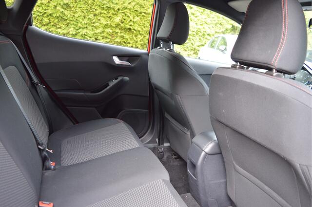 Ford FIESTA 1.0 EcoB. Hybr. ST-Line X NL-Auto / B&O Audio / Winter pack / Aplle,android