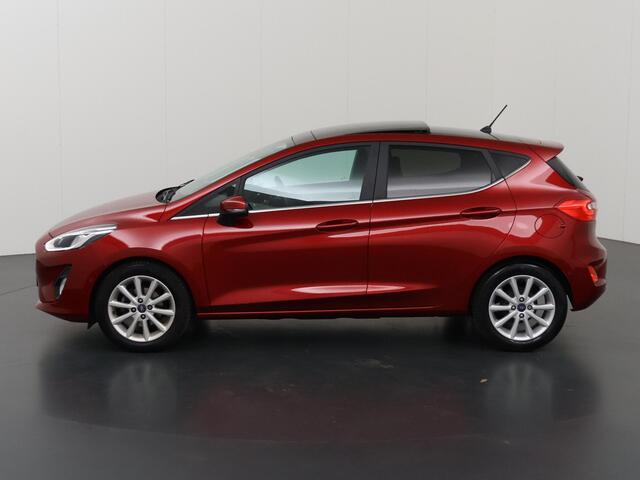Ford FIESTA 1.0 EcoBoost Titanium | Panoramadak | Parkeercamera | Climate Control | Cruise Control | Voorruitverwarming |