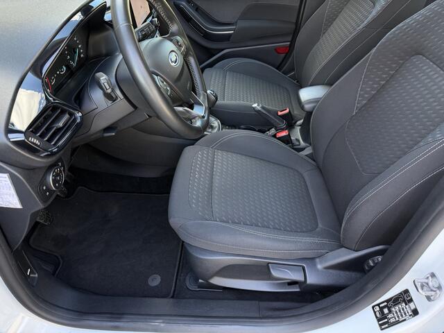 Ford FIESTA 1.0 EcoBoost Hybrid Titanium / Cruise / Airco / Carplay / Keyless / Lane assist