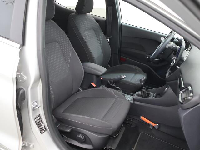 Ford FIESTA 1.0 EcoBoost Hybrid Titanium X | Winterpakket | Cruise control Adaptief | B&O | Navigatie | Parkeercamera |