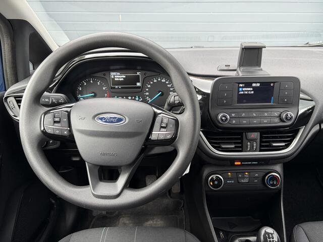 Ford FIESTA 1.1 Trend 2e Eigenaar,Airco,Cruise,5 Deurs,N.A.P,Recent beurt gehad,Rijstrooksensor,Apk tot 06-2027