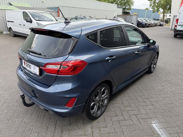 Ford FIESTA 1.0 EcoBoost ST-Line (Trekhaak - Camera - Stoel-/-stuurverwarming - Automatische Airco - Adaptieve Cruise Controle - 17"incl 4S - Parkeersensoren V+A)