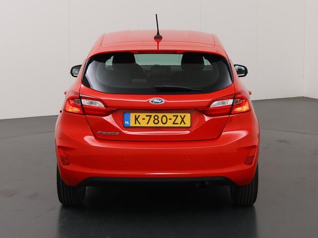Ford FIESTA 1.0 EcoBoost Titanium | Winterpakket | Cruise Control | Climate Control | Apple Carplay / Android Auto |