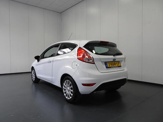 Ford FIESTA 1.0 Style Essential NAVI/AIRCO/BLUETOOTH!