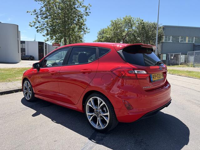 Ford FIESTA 1.0i EcoBoost ST-Line 5-Deurs 6-Bak 100 PK. Prachtige auto van de eerste eigenaar !!! Alle keuringen toegestaan !!