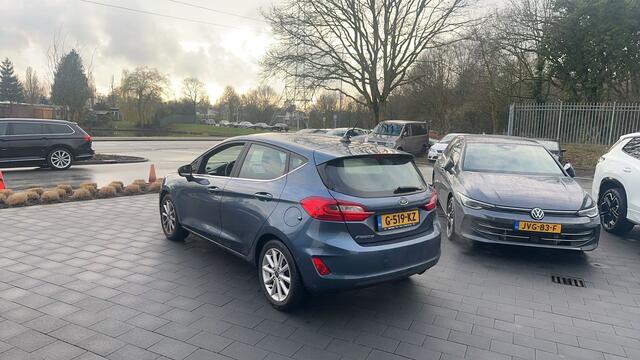 Ford FIESTA 1.0 100pk EcoBoost Titanium / Navigatie / Keyless / Stoelverwarming
