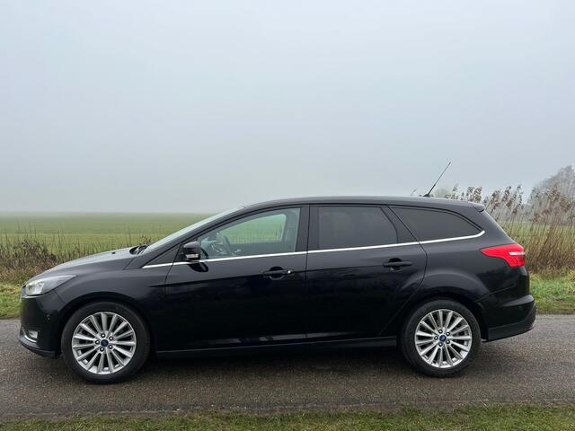 Ford FOCUS Wagon 1.0 126 PK Titanium Navi / Clima / Keyless Topstaat!