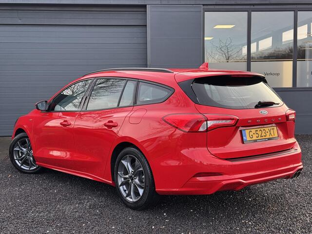 Ford FOCUS Wagon 1.0 EcoBoost ST Line Business 1e Eigenaar,Navi,Clima,Cruise,PDC V+A,N.A.P,APK tot 08-2025
