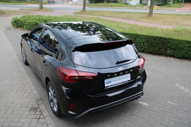 Ford FOCUS 1.0 EcoBoost 125pk Hybrid ST Line X WINTERPACK BLIS CAMERA