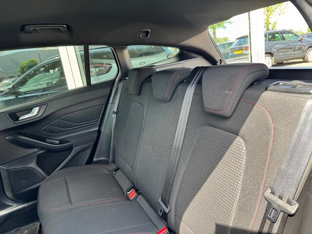 Ford FOCUS 1.0 ECOBOOST ST-LINE - ALL IN PRIJS