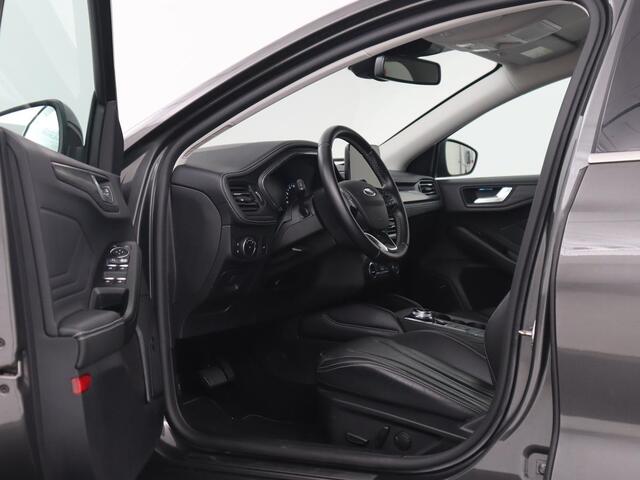 Ford FOCUS 1.5 EcoBoost Vignale | Leder | Head-Up | Stoel & stuurverwarming | Adaptive cruise | Park Assist | B&O Sound | Carplay | Dodehoek detectie | Full LED