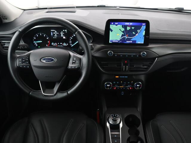 Ford FOCUS 1.5 EcoBoost Vignale | Leder | Head-Up | Stoel & stuurverwarming | Adaptive cruise | Park Assist | B&O Sound | Carplay | Dodehoek detectie | Full LED